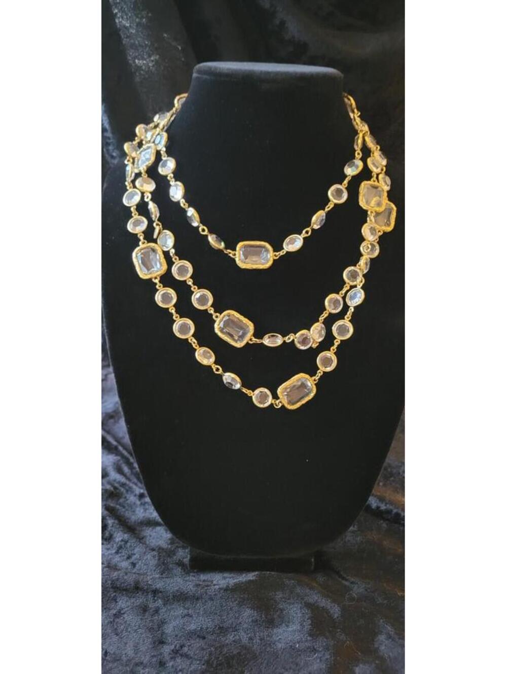 VTG 1981 CHANEL CHICKLET NECKLACE W/ SPARKLING CLEAR GRIPOIX
